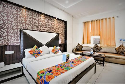 Hotel Metro Lucknow Ngoại thất bức ảnh