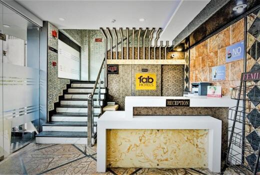 Hotel Metro Lucknow Ngoại thất bức ảnh